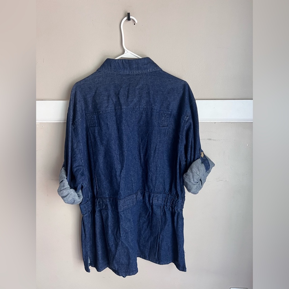 Relaxed Indigo Denim Jacket with Button Front - Picture 2 of 3